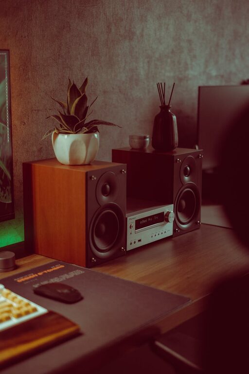 Tips for Creating a Cozy and Inviting Home Workspace